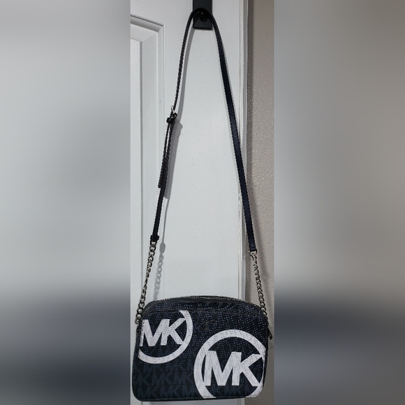 Michael kors - Picture 1 of 5